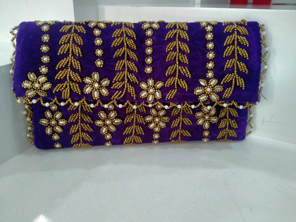 hand made embroidered bridal clutch online in pakistan