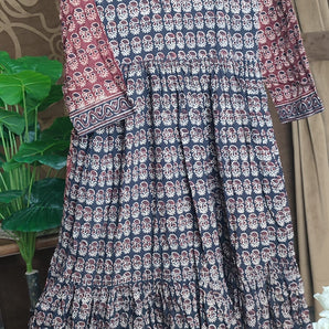 Brick maxi